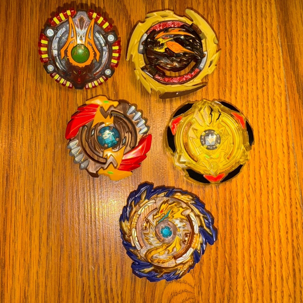 Beyblade Spin Tops Lot 5 Items Takama Tomy Mirage Fafnir